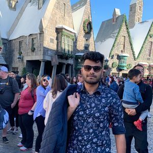 Meet your Posher, Avinash